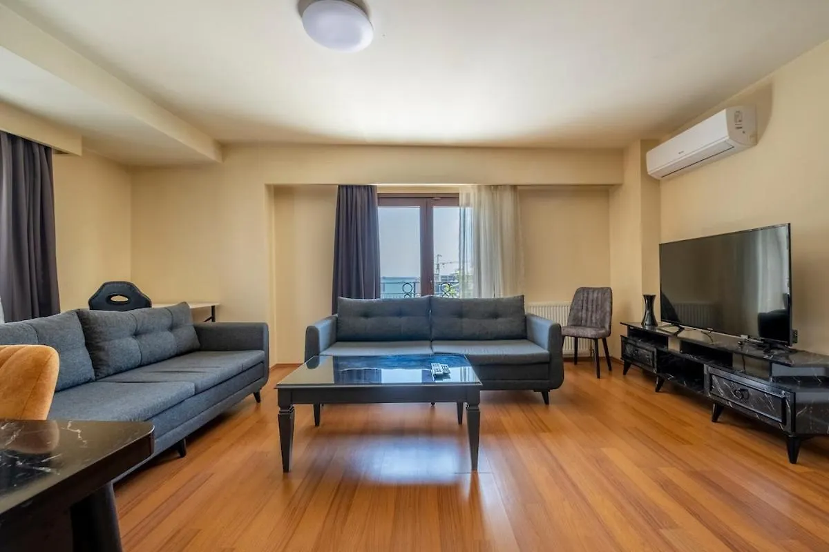 איסטמבול Central 1-Br Apartment With Sea View Near Galataport 0*,  טורקיה