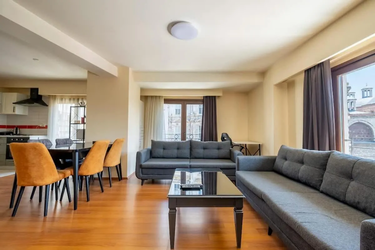 איסטמבול Central 1-Br Apartment With Sea View Near Galataport