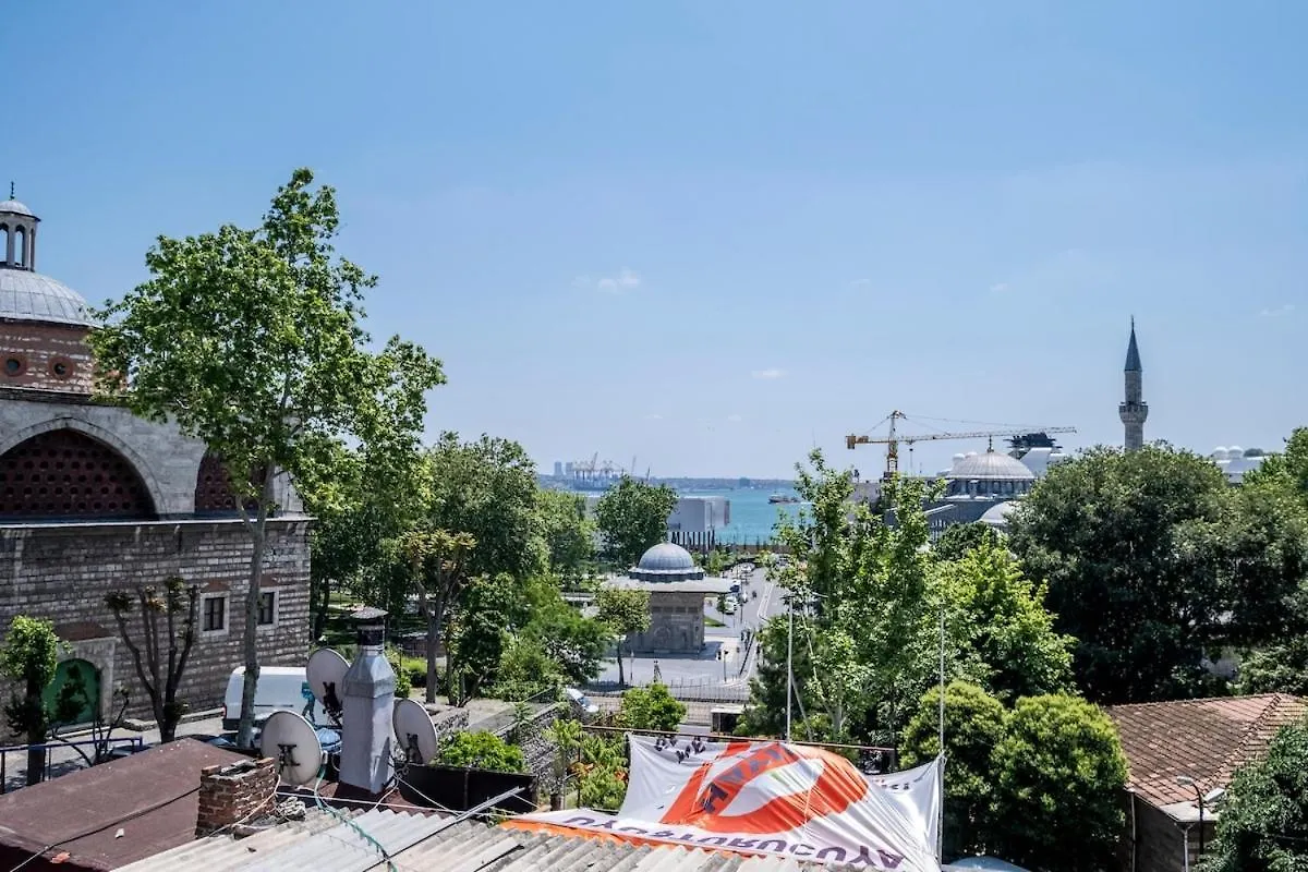 איסטמבול Central 1-Br Apartment With Sea View Near Galataport