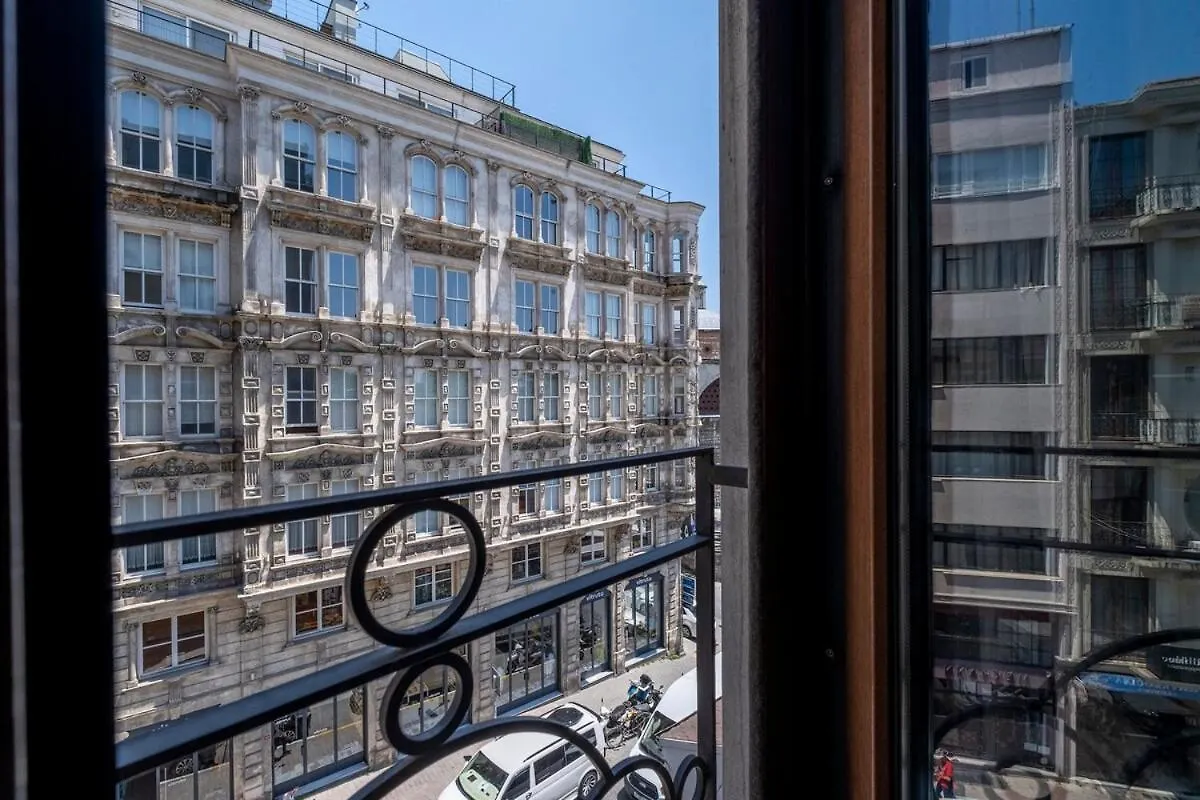 Central 1-Br Apartment With Sea View Near Galataport Provincia di Provincia di Istanbul 0*,  Turchia